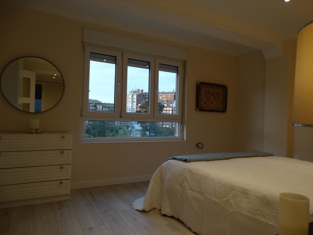 La Casa Del Marino Apartment Aviles Bilik gambar