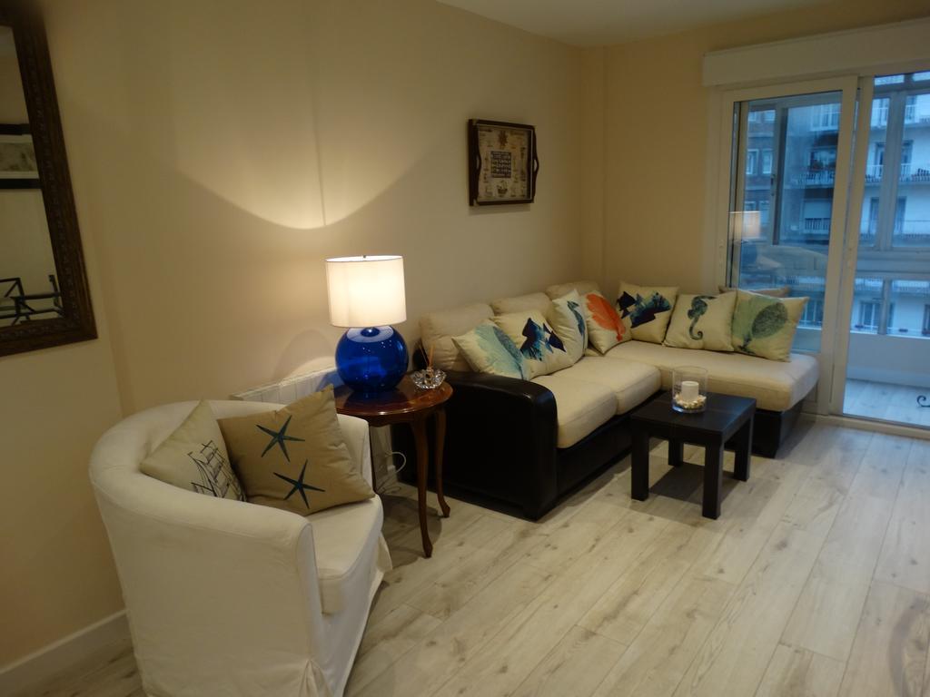 La Casa Del Marino Apartment Aviles Bilik gambar